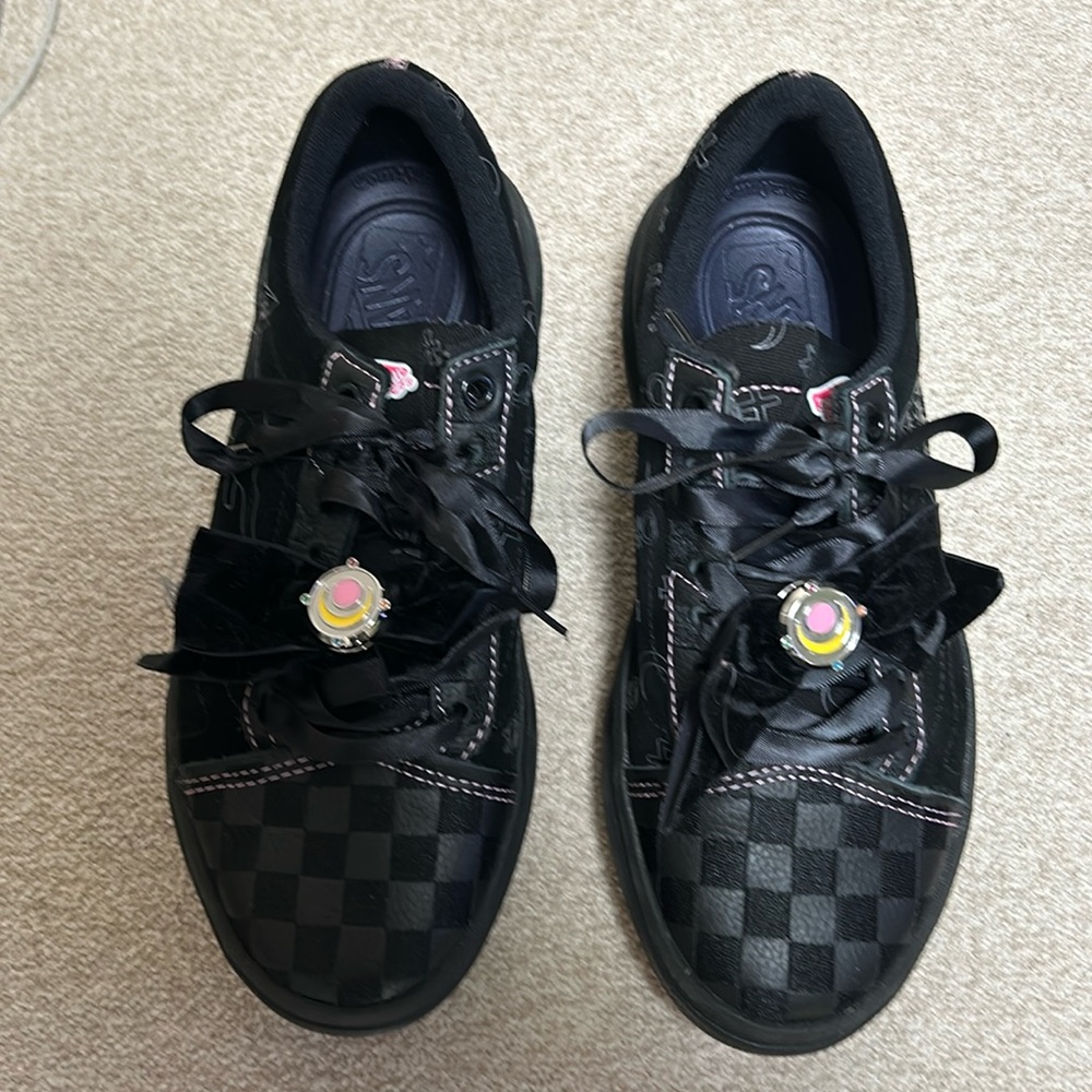 Sailor Moon Vans shoes. Look brand new.